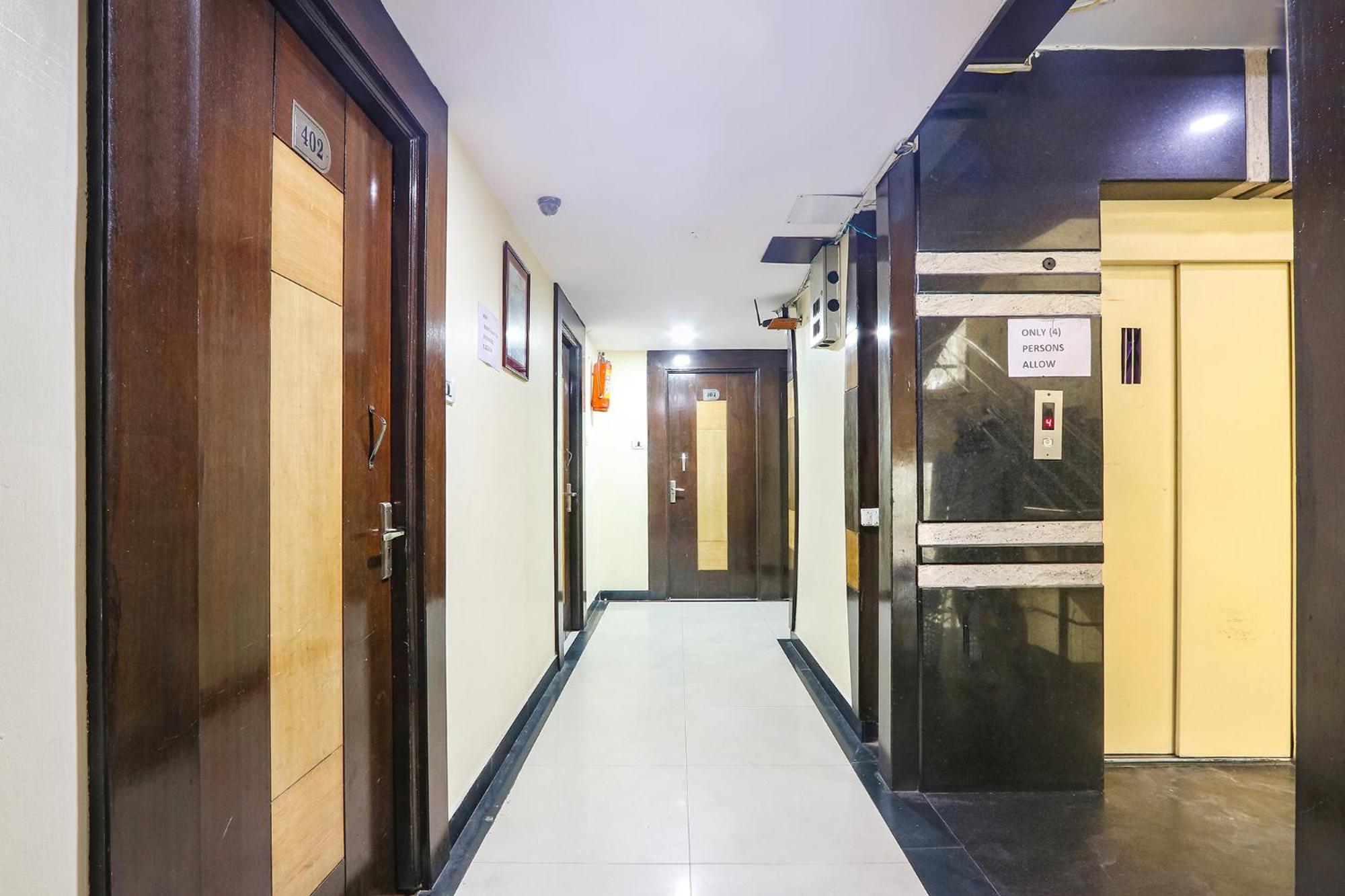 Fabhotel Royal Residency II - Nr Lakdikapul Metro Station Hyderabad Exterior foto