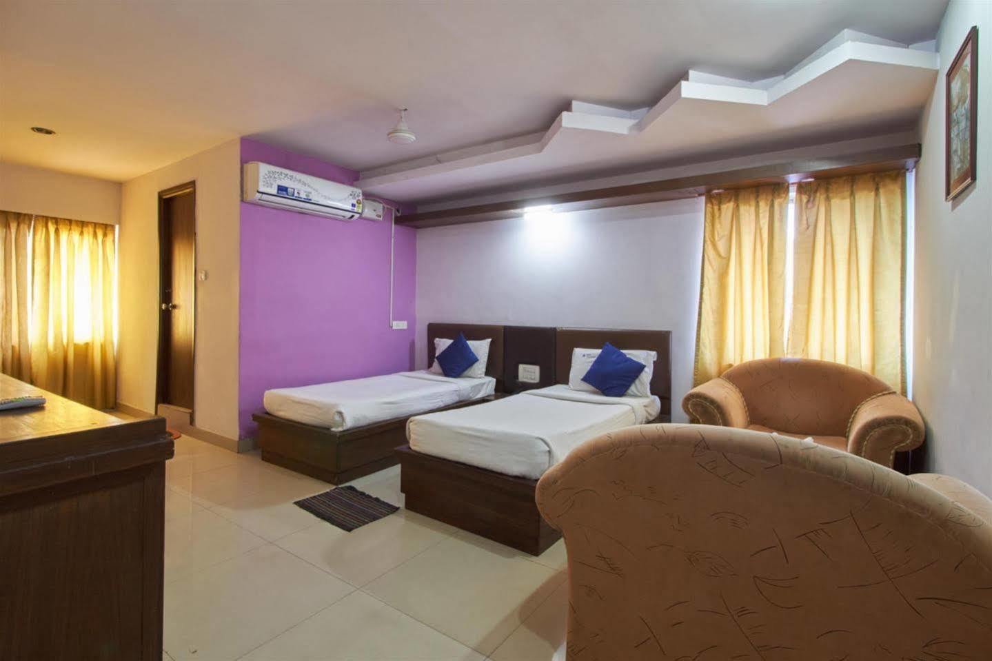 Fabhotel Royal Residency II - Nr Lakdikapul Metro Station Hyderabad Exterior foto